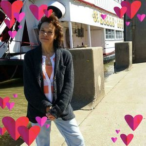 Meet your Posher, Marie